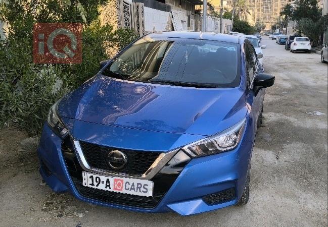 نيسان فيرسا